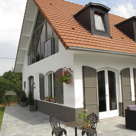 La Garonde Bed & Breakfast Boeschepe